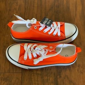 EpicStep Sneakers Casual Women’s Shoe Size 7